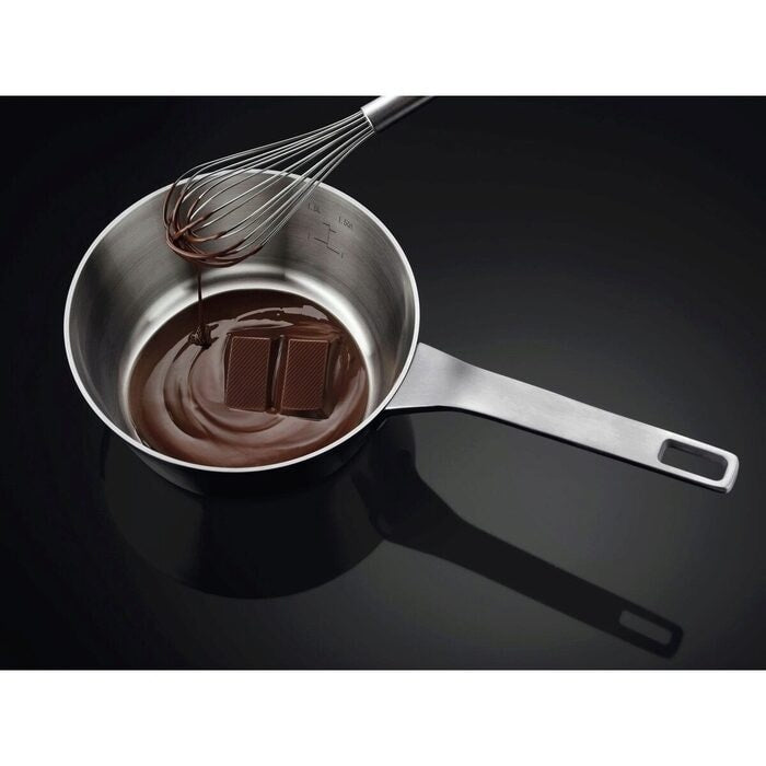 AEG CIB6743ACB 6000 Series Steam Bake 60cm Freestanding Electric Cooker with Induction Hob in Black